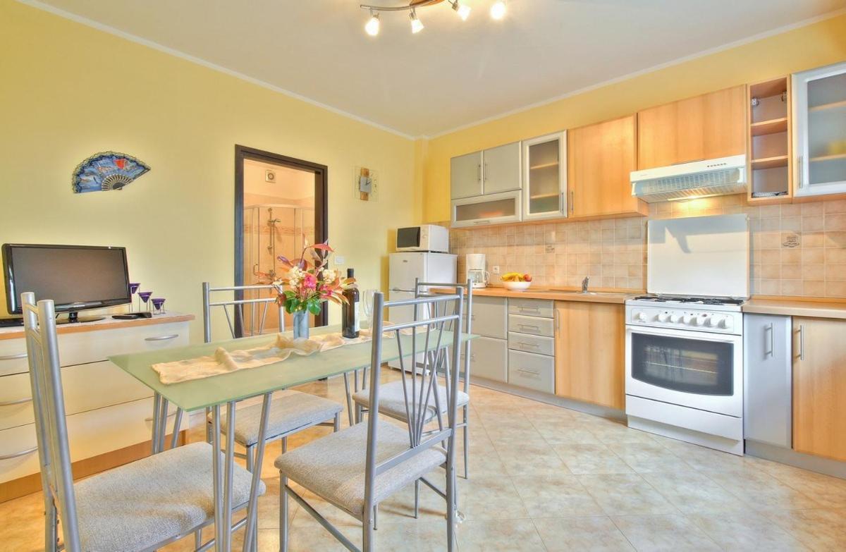 Lorena Apartments Umag Dış mekan fotoğraf